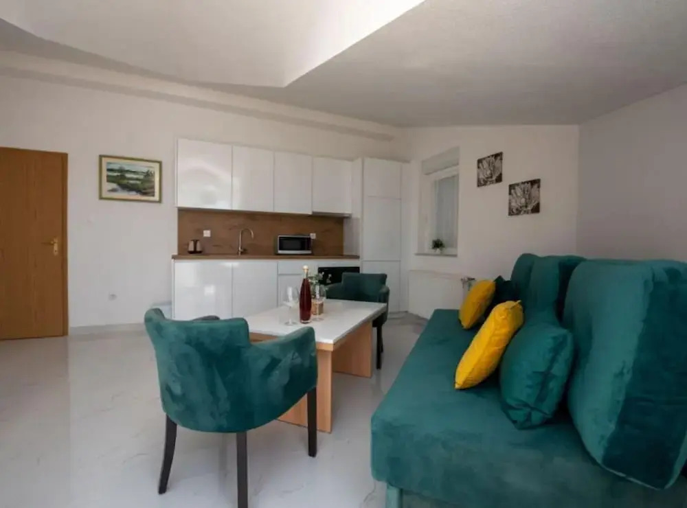 Apartmani TOMI Ciovo