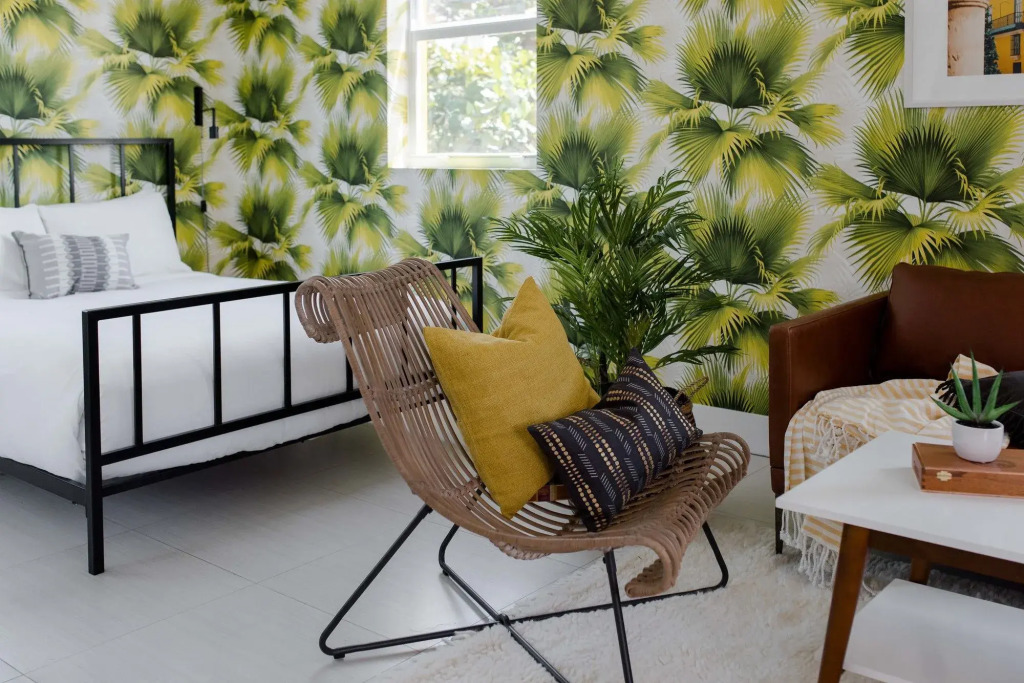 Colorful Studio in Wynwood by Sonder
