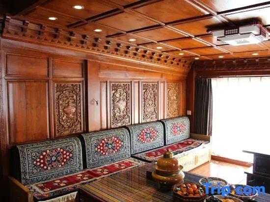 Zhao Feng Hotel