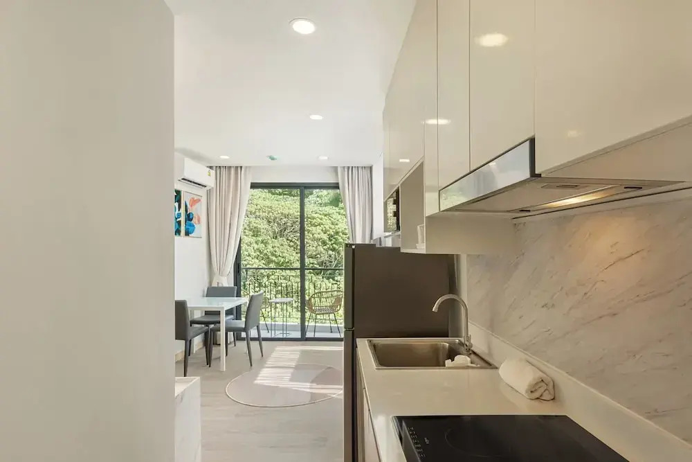 One bedroom Palmetto Condo Karon A 607