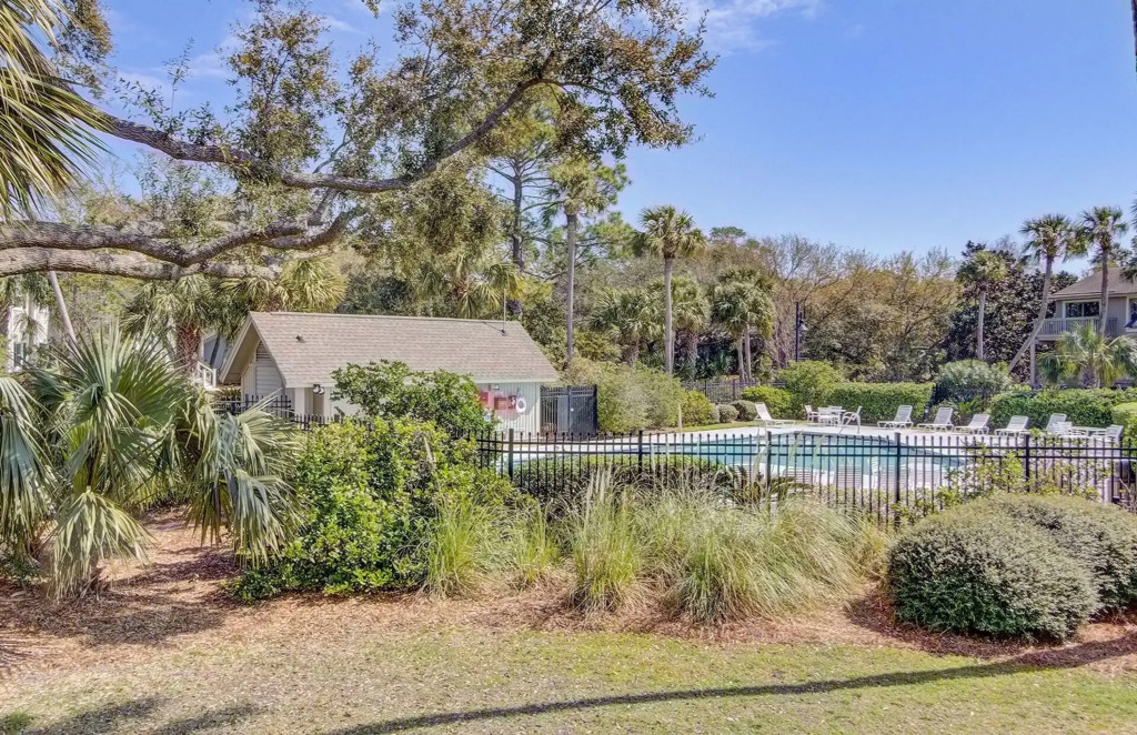 11 Lagoon Villa by AvantStay | 5mins to Beach!, Isle of Palms