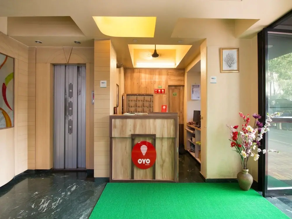 OYO 5250 Hotel Suraj Classic