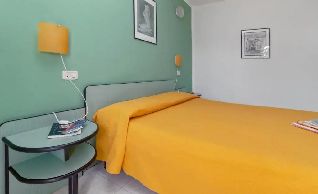 Mini Hotel