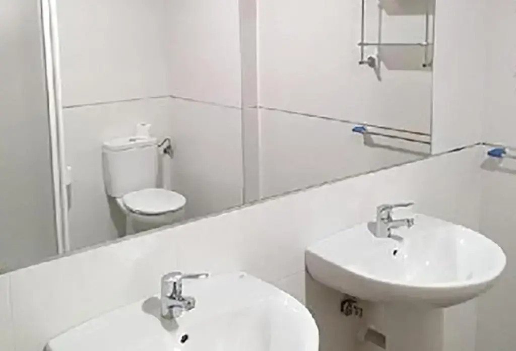 Residencia Albergue Jaca