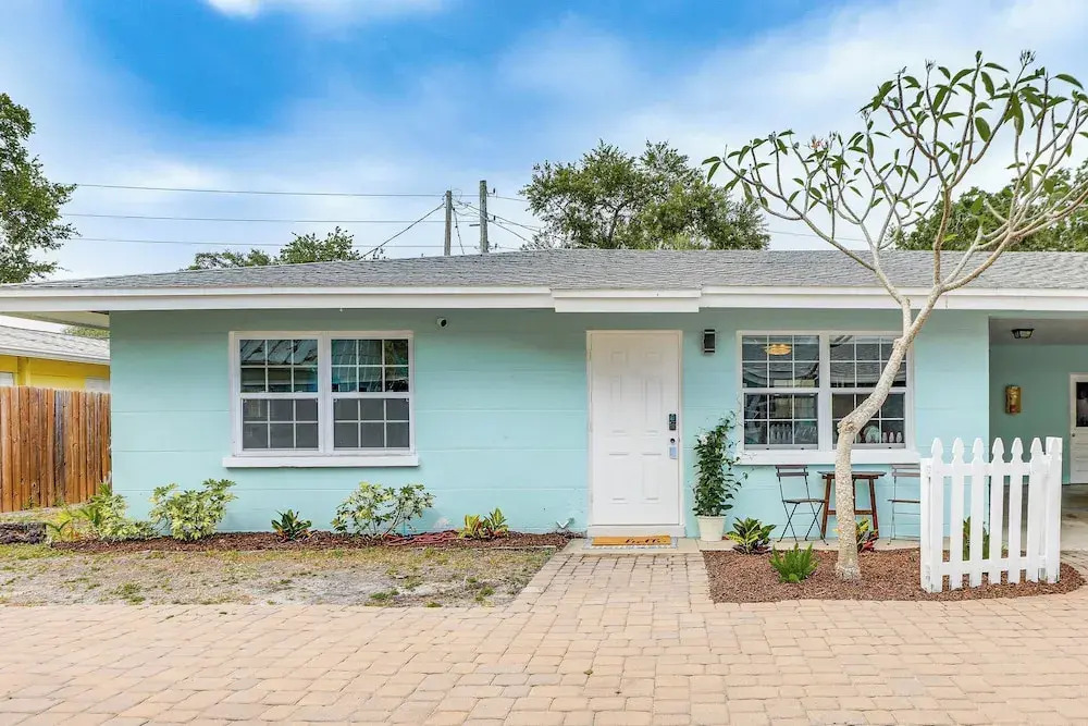 Sarasota Duplex in Gillespie Park: 1 Mi to Dtwn!