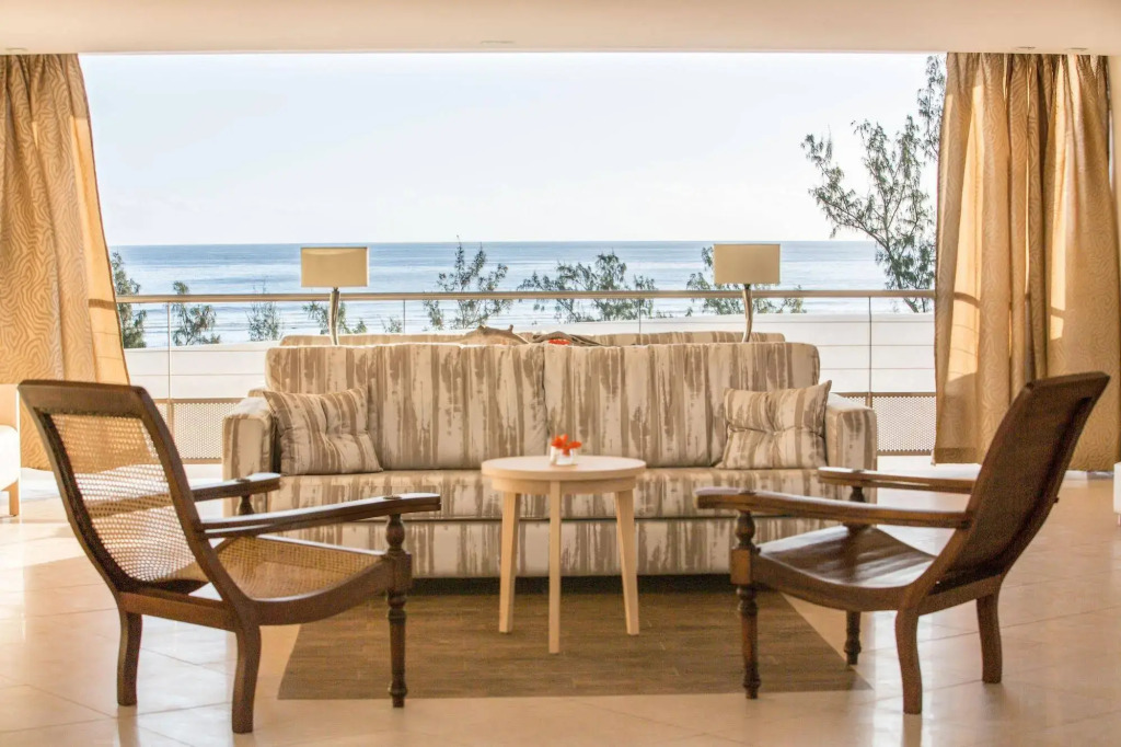 Akoya Hotel & Spa