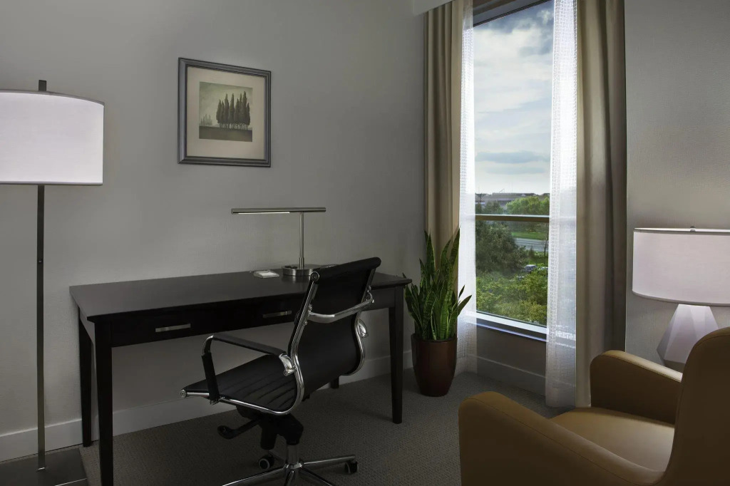 Hilton Suites Toronto-Markham Conference Centre & Spa
