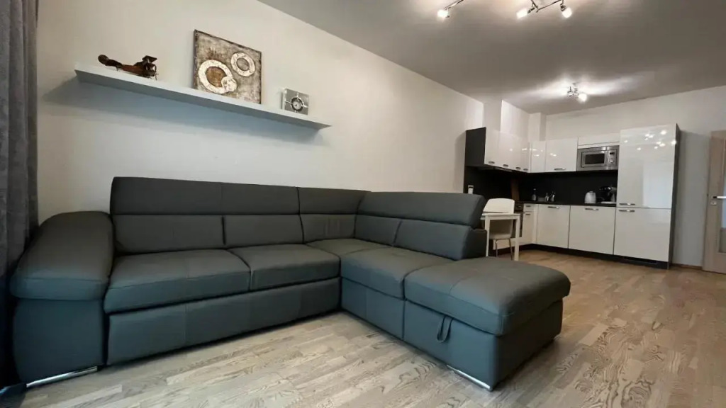 Residence Garden Tower - 8 min do centra, garaz