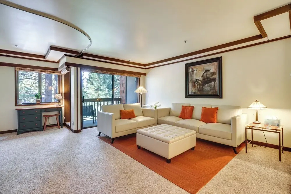Walk to Ski Shuttle: Incline Village Condo