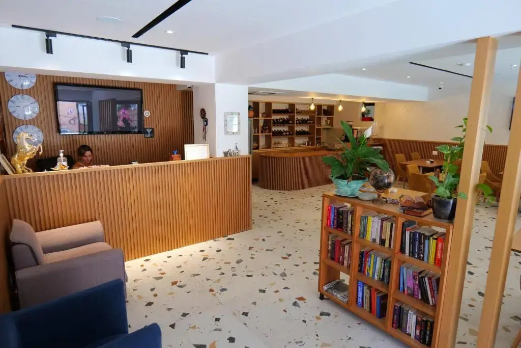 Armar Hotel