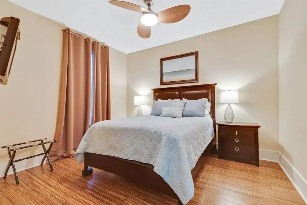 Bella Luna 207 - Spectacular views of Ole River & Private Boat Slip Available*!