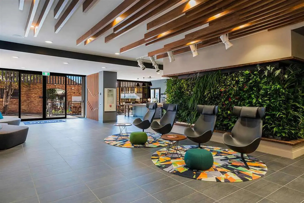 Kennigo Hotel Brisbane, Independent Collection by EVT