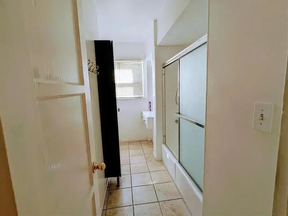 Convinient Location in Los Angeles