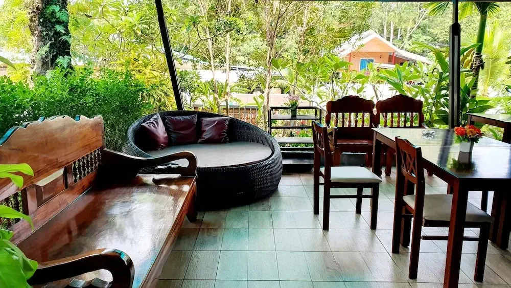 Palmthien Pool Villa Aonang