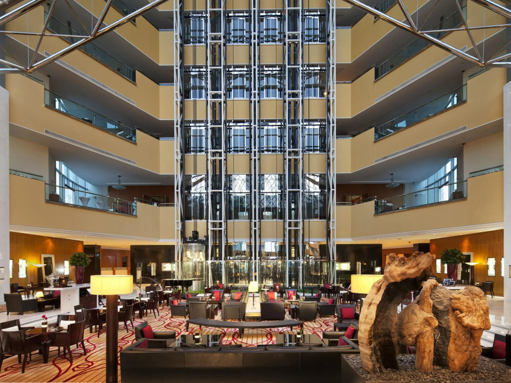 Jumeirah Emirates Towers Dubai