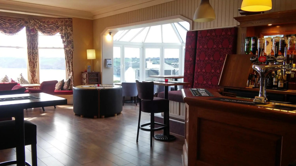 Porth Avallen Hotel