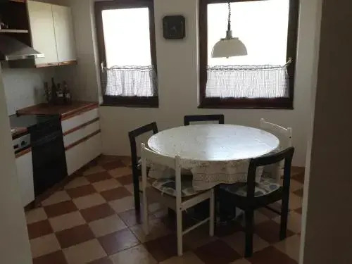 Apartment Cherry