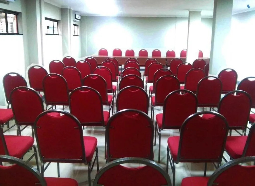 Turis Hotel & Choperia