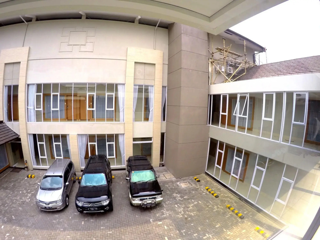 Grand Guci Hotel