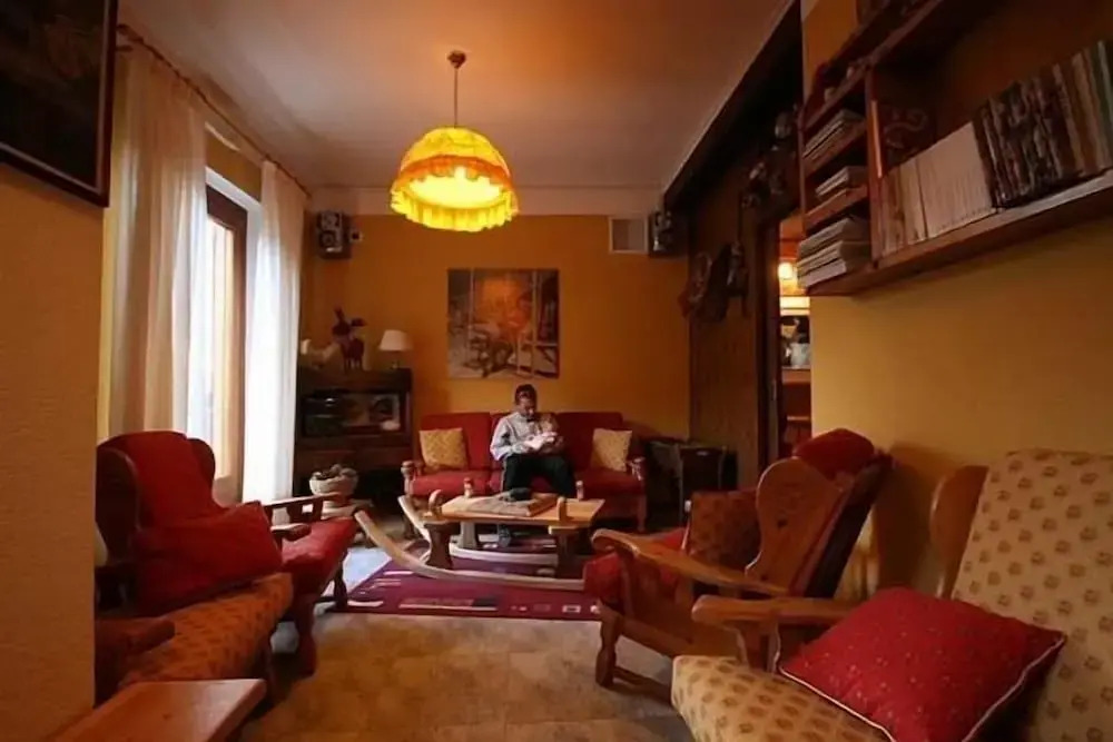 Hotel Tivet