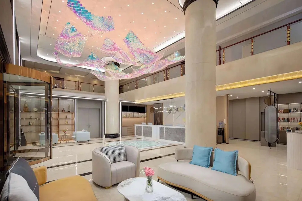 Airport Hotel