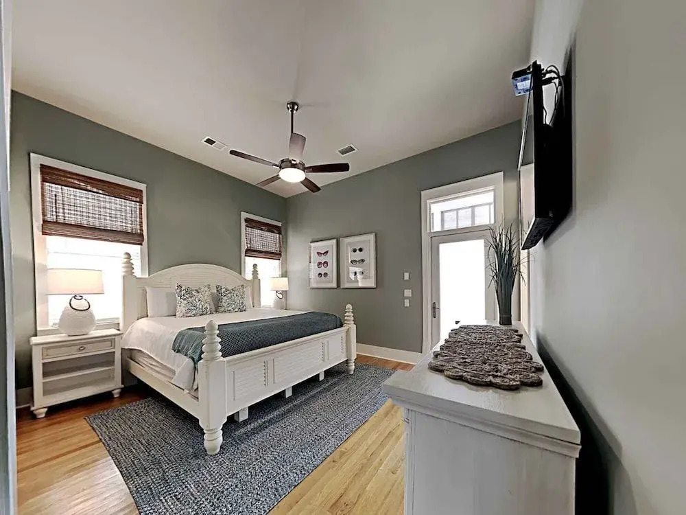 A Garden Cottage by Southern Vacation Rentals