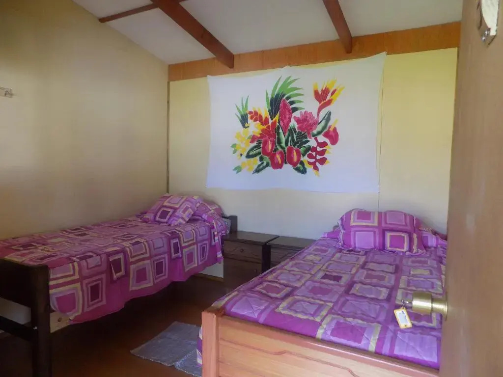 Camping Hostal Tipanie Moana Aeropuerto Centro