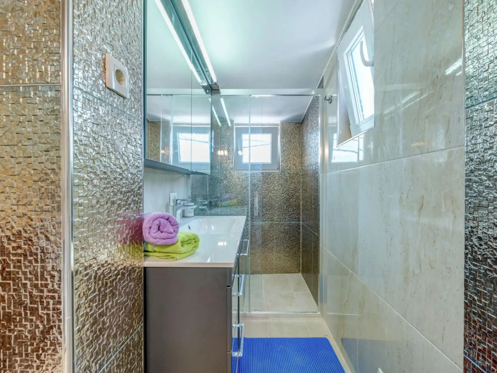 Apartment in Arbanija With Terrace