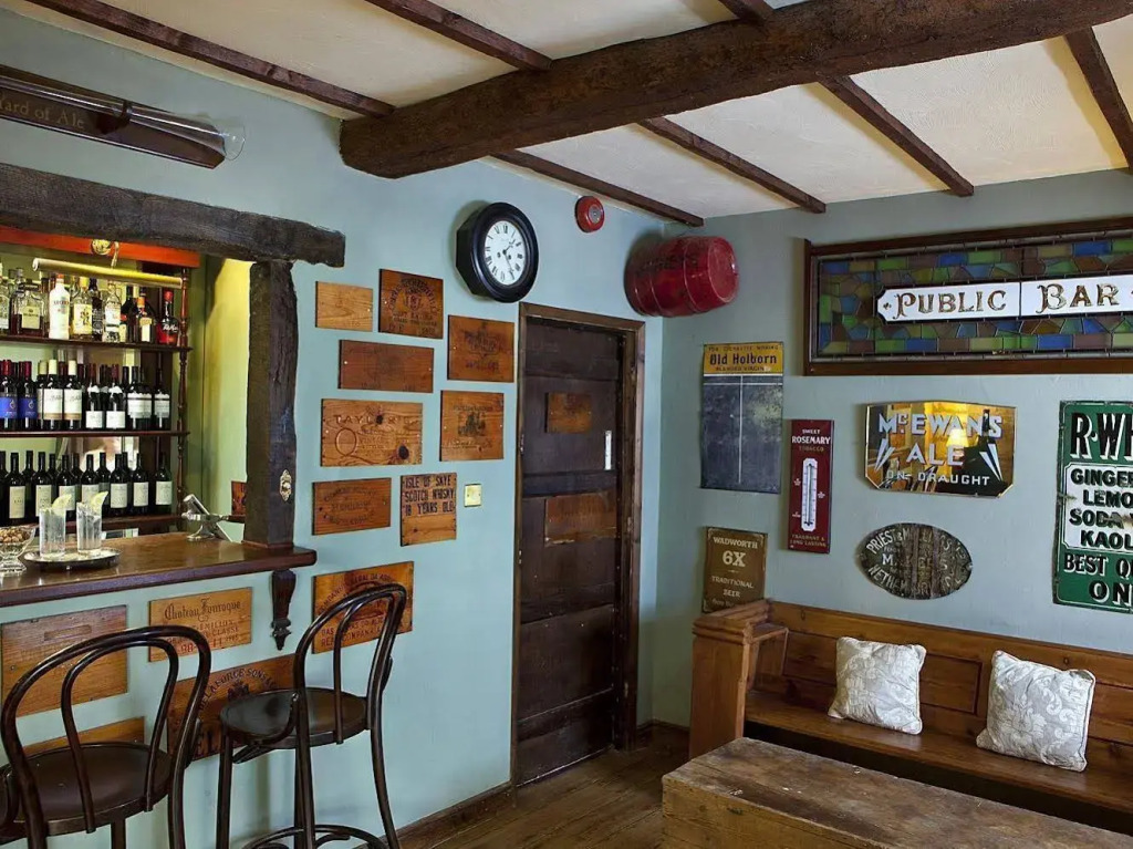The Moonraker Hotel