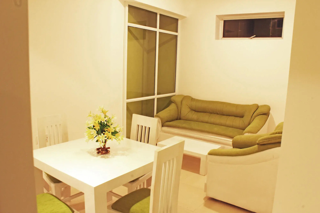 Thilhara Colombo