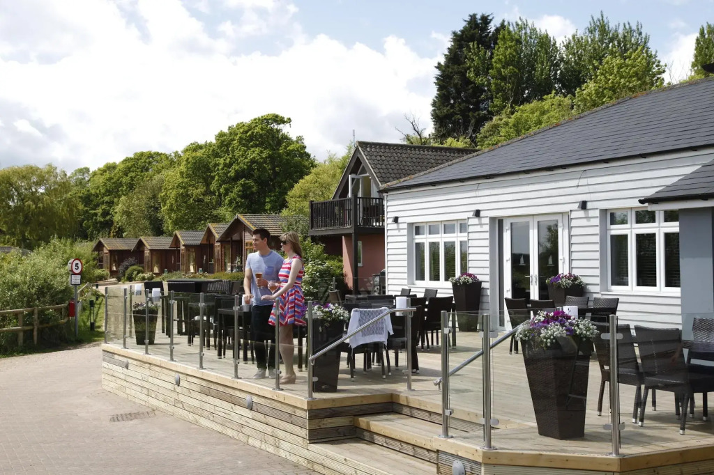 Waveney Inn & Hotel