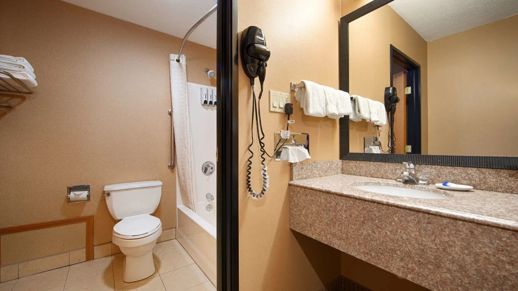 Days Inn by Wyndham Lincoln, IL Route 66