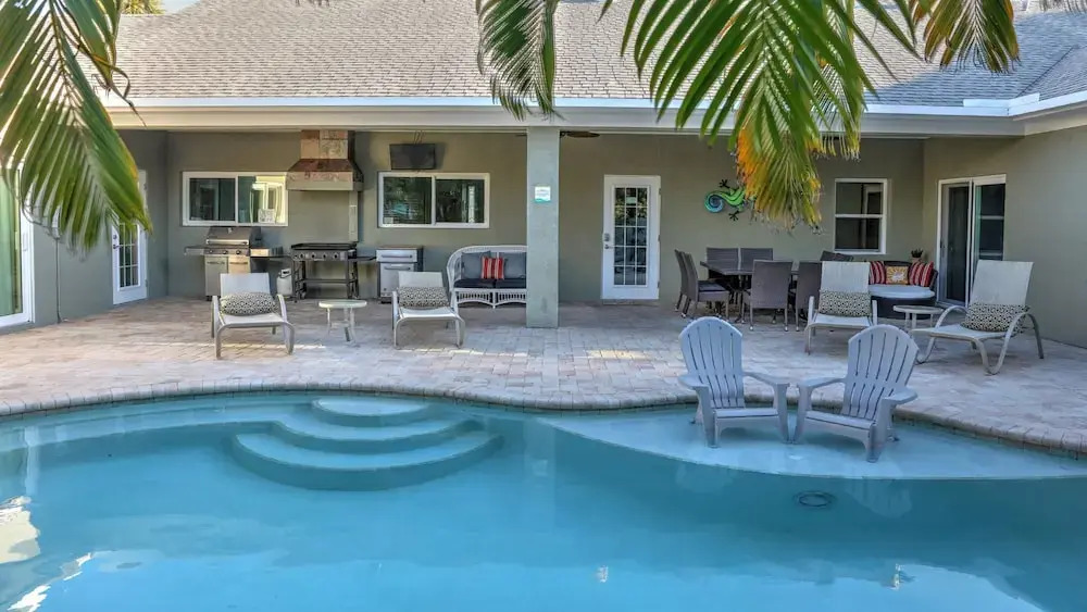 AMI Beach House Apartment 6