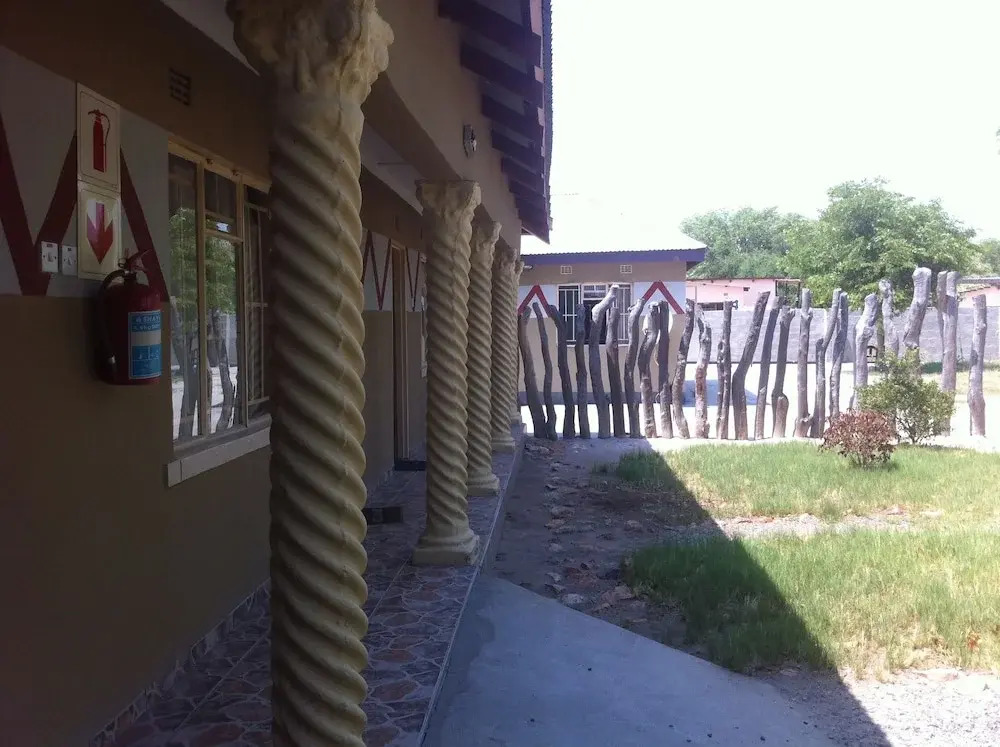 Gomwe Guest Inn