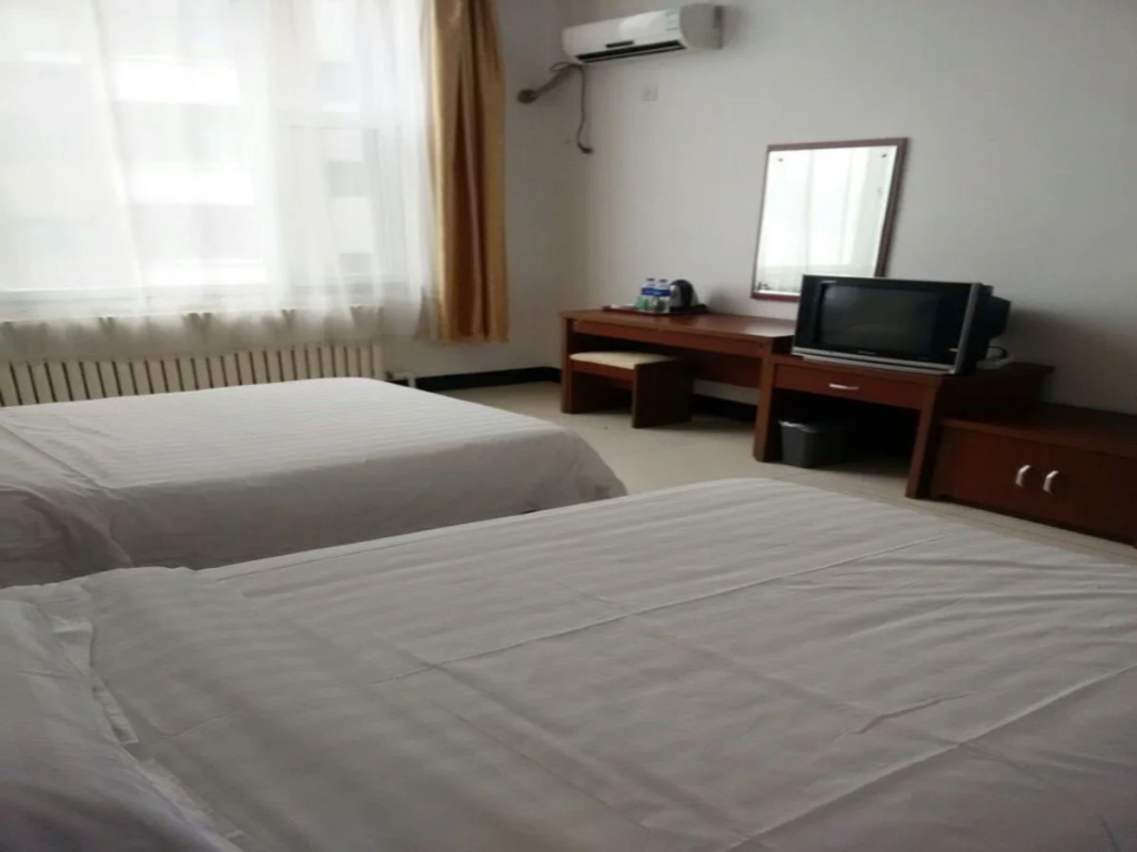 Qianyuan Enriching Hotel