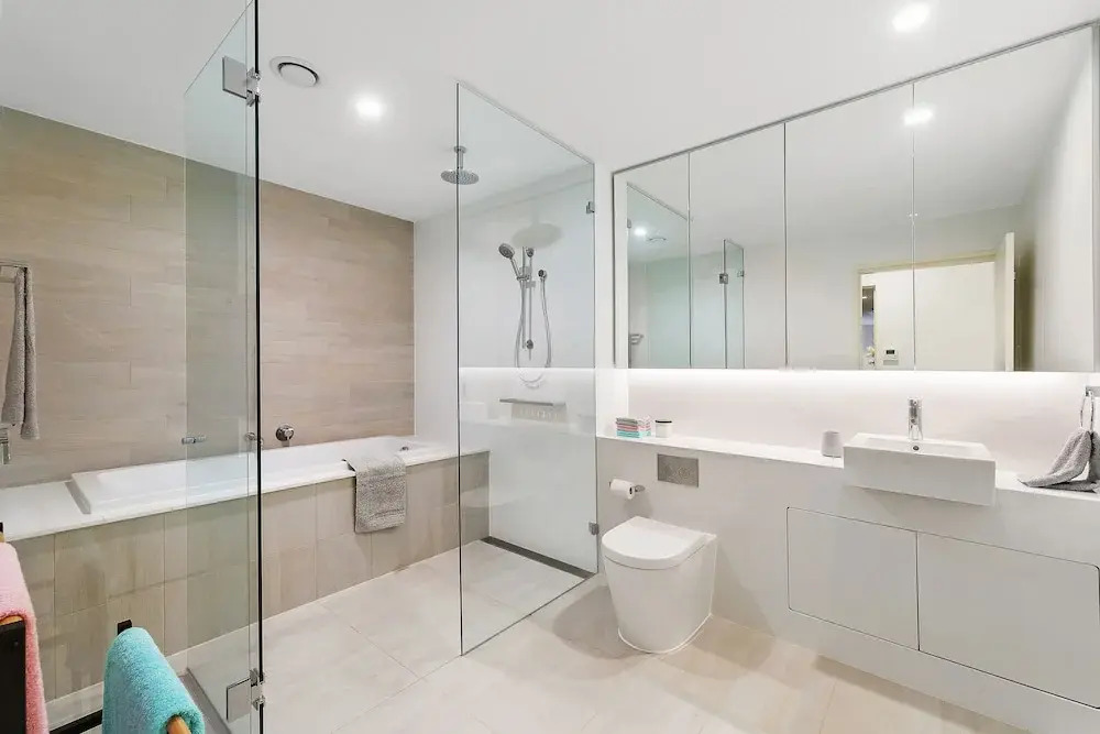 Stylish lux home with hotel grade cleanliness