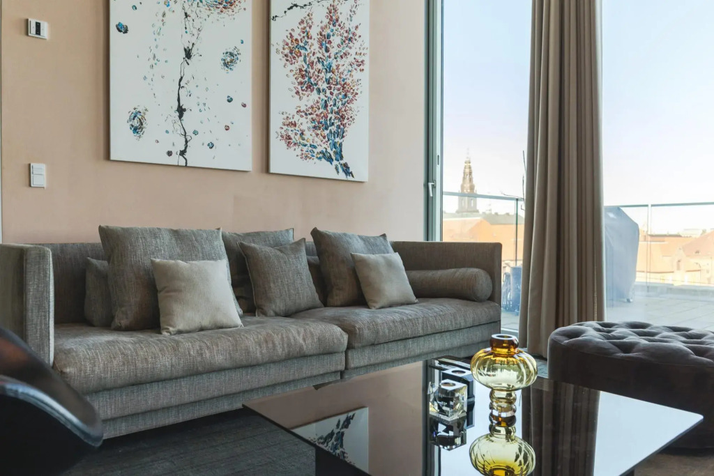 High-end Design Heart of CPH