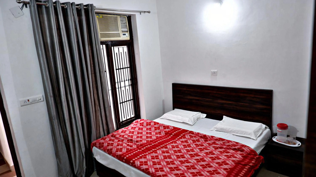 Saatvik Homestay with Free Pickup & Drop for Vaishno Devi Yatra