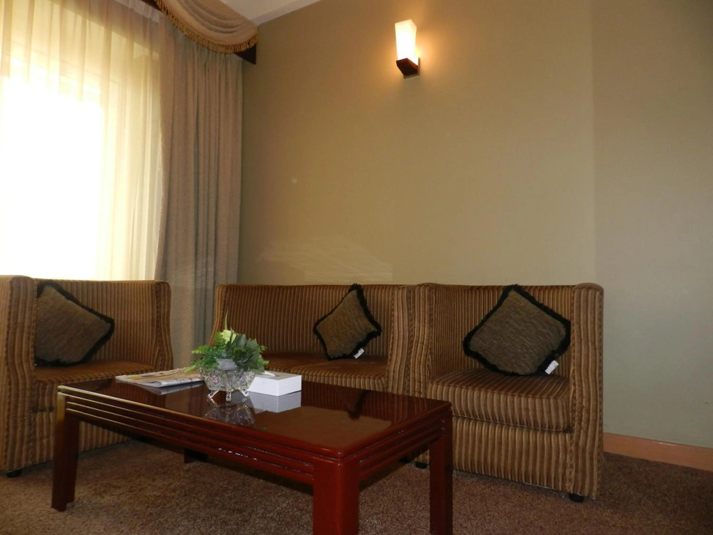 Sun & Sands Sea View Hotel