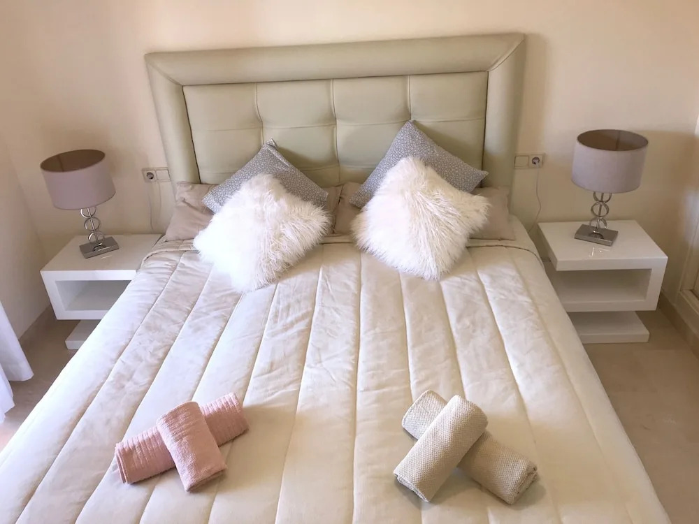 Casares Beach Golf Apartment With Private Garden and Pool Access