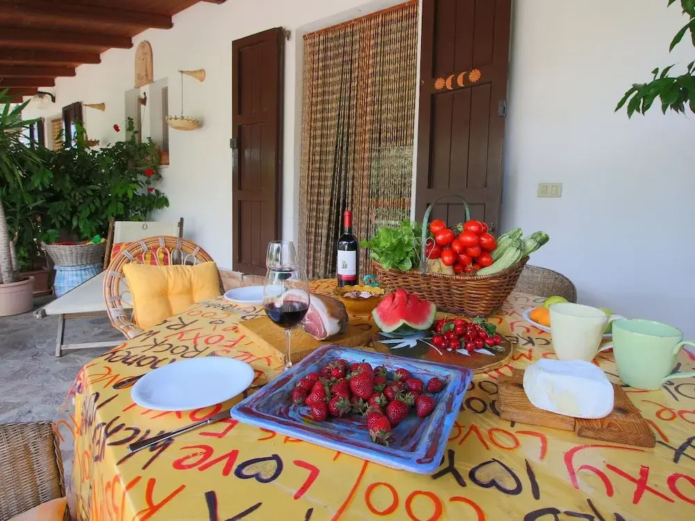 Farmhouse with Spacious Garden in the Maremma Region, Near the Sea