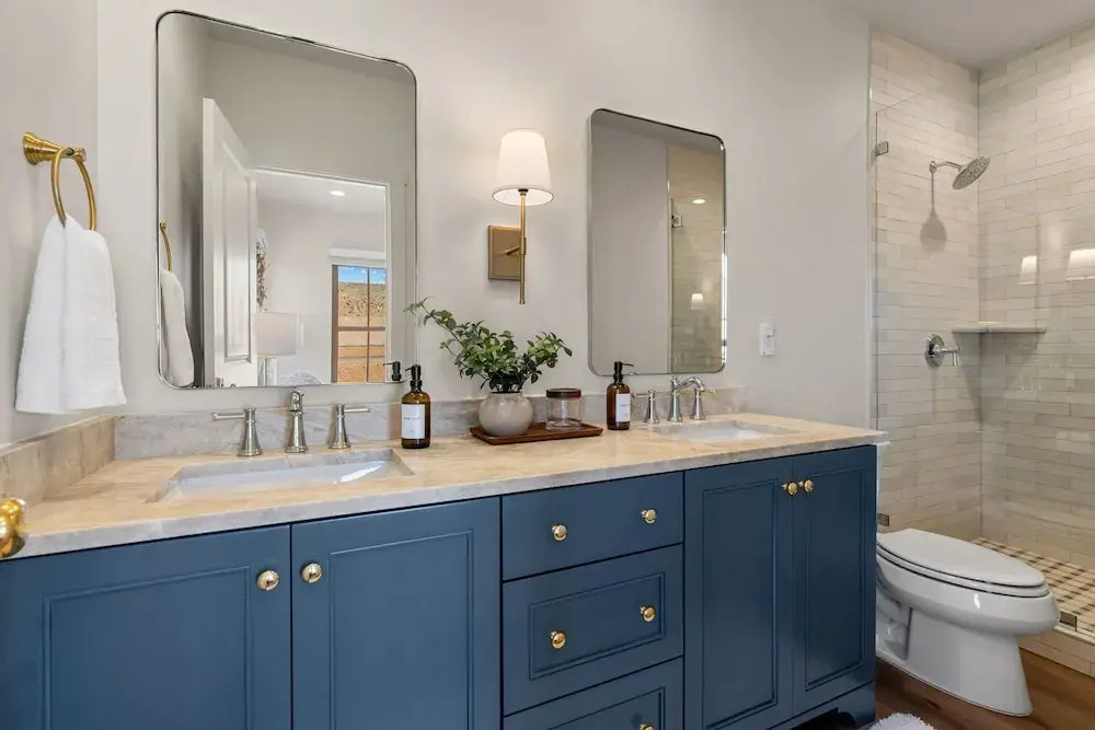 The Rad Retreat At Desert Color 4 Bedroom Townhouse
