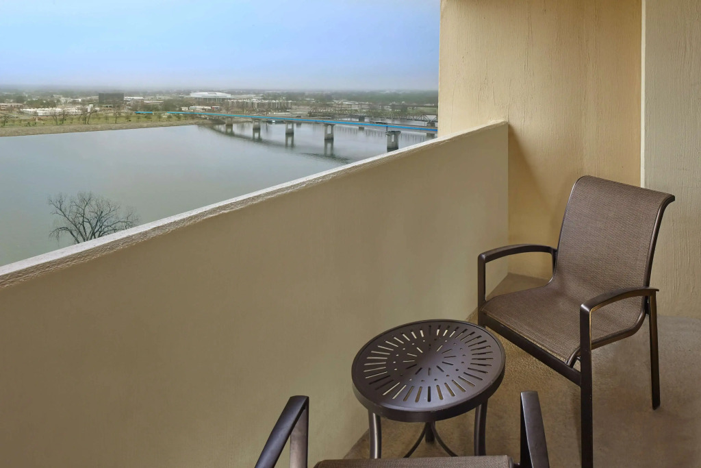 DoubleTree by Hilton Little Rock