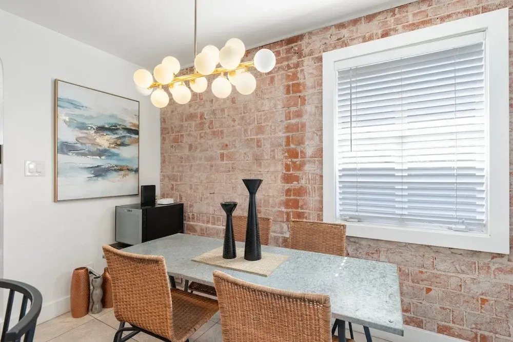 Midtown Digs