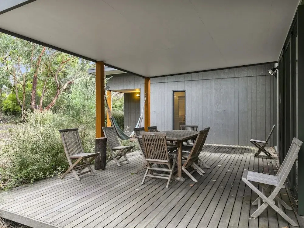 Hidden Escape Free Wifi & Foxtel Surfside PET Friendly