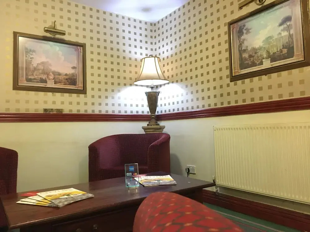Cedar Tree Hotel