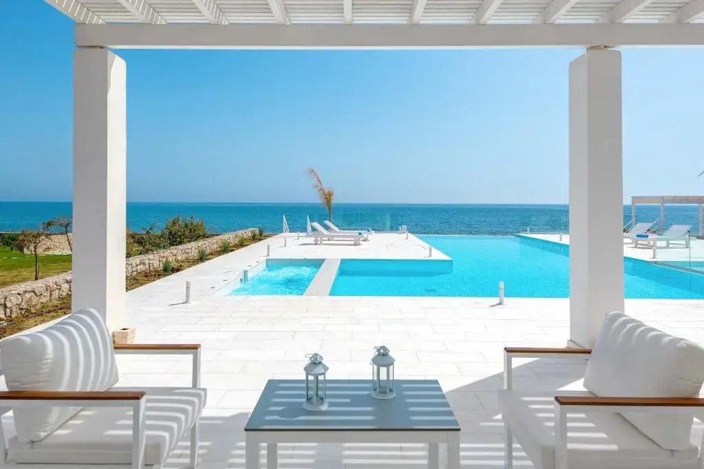 Maria & Nada Beachfront Villas