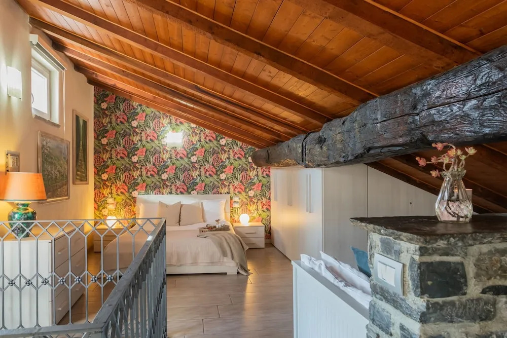 Domus 5 in Como in Como