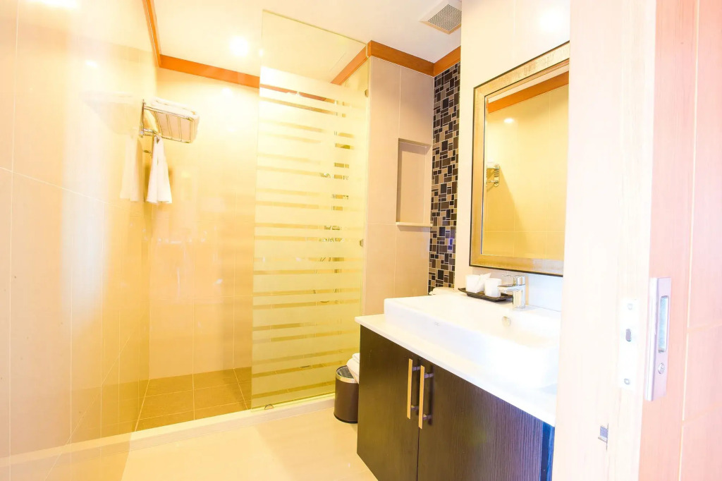 Romantic Khon Kaen Hotel