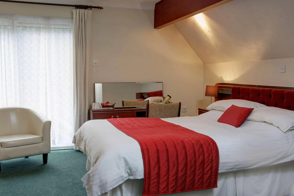 The Cedars Hotel